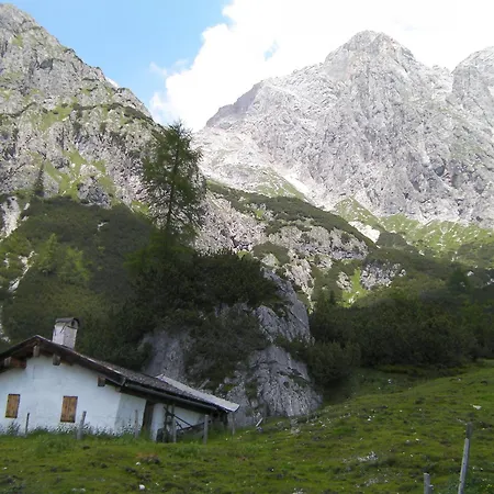 Haus Stablerkraemer Апартаменты